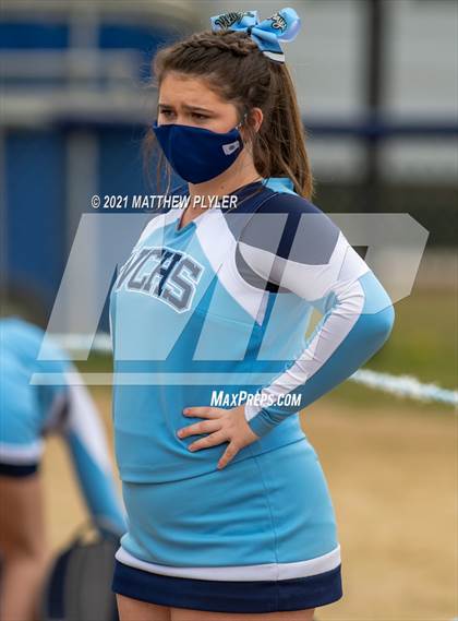 Thumbnail 3 in West Columbus @ Whiteville (Homecoming) photogallery.
