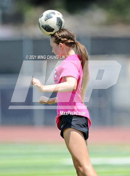 Thumbnail 2 in San Clemente vs. Mission Viejo (Summer League) photogallery.