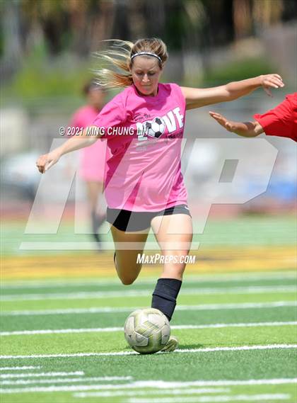 Thumbnail 2 in San Clemente vs. Mission Viejo (Summer League) photogallery.