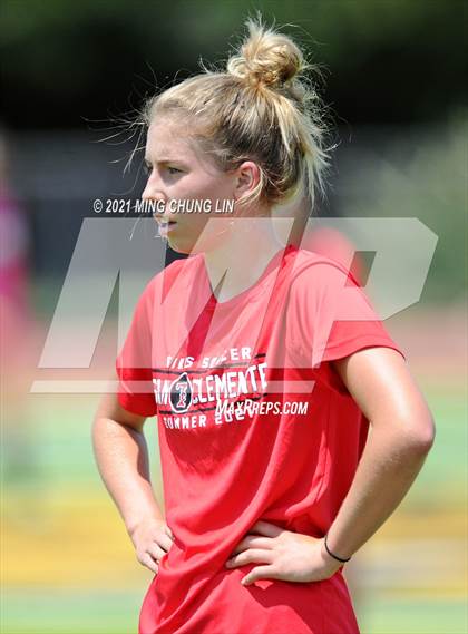 Thumbnail 2 in San Clemente vs. Mission Viejo (Summer League) photogallery.