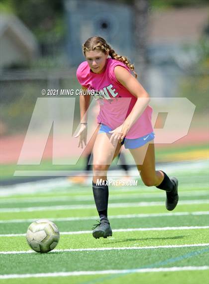 Thumbnail 2 in San Clemente vs. Mission Viejo (Summer League) photogallery.