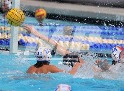 Thumbnail 1 in La Jolla vs. San Pasqual (16th Annual Draz Classic) photogallery.