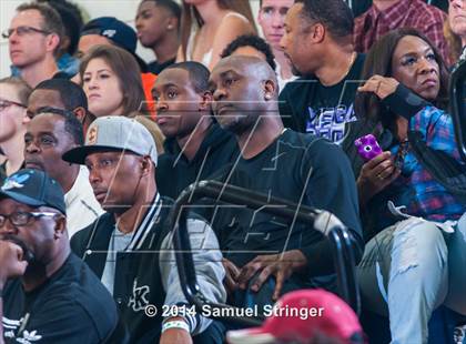 Thumbnail 1 in Bishop O'Dowd vs. Bishop Gorman (Prep2Prep Tip-Off Classic) photogallery.