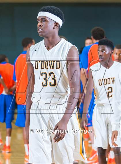 Thumbnail 1 in Bishop O'Dowd vs. Bishop Gorman (Prep2Prep Tip-Off Classic) photogallery.