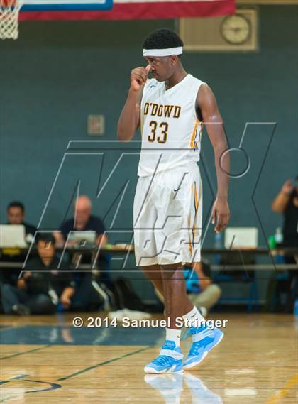 Thumbnail 1 in Bishop O'Dowd vs. Bishop Gorman (Prep2Prep Tip-Off Classic) photogallery.