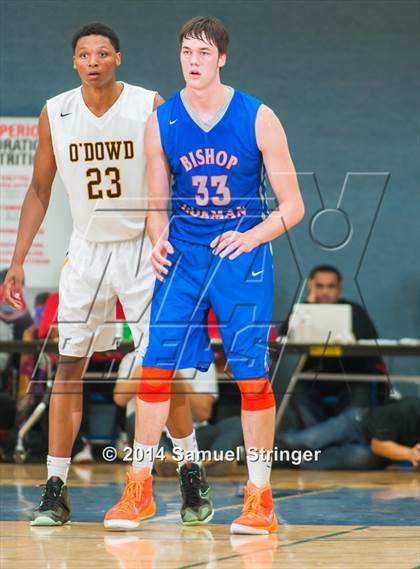 Thumbnail 3 in Bishop O'Dowd vs. Bishop Gorman (Prep2Prep Tip-Off Classic) photogallery.