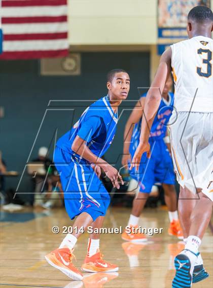 Thumbnail 1 in Bishop O'Dowd vs. Bishop Gorman (Prep2Prep Tip-Off Classic) photogallery.