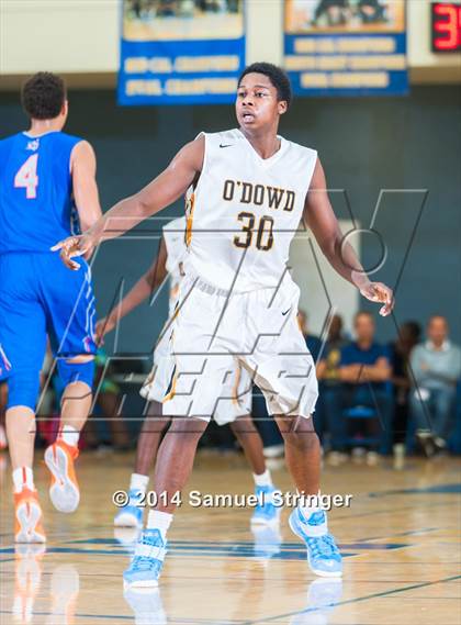 Thumbnail 3 in Bishop O'Dowd vs. Bishop Gorman (Prep2Prep Tip-Off Classic) photogallery.