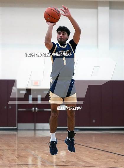 Thumbnail 3 in O'Connor vs. Spring (Doghouse Invitational) photogallery.