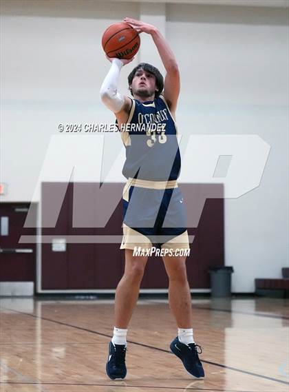 Thumbnail 2 in O'Connor vs. Spring (Doghouse Invitational) photogallery.