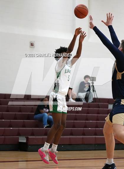 Thumbnail 2 in O'Connor vs. Spring (Doghouse Invitational) photogallery.