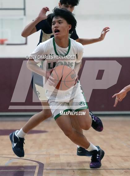 Thumbnail 1 in O'Connor vs. Spring (Doghouse Invitational) photogallery.
