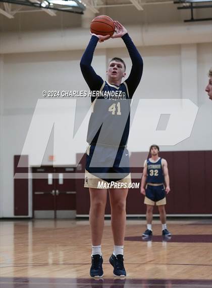 Thumbnail 1 in O'Connor vs. Spring (Doghouse Invitational) photogallery.