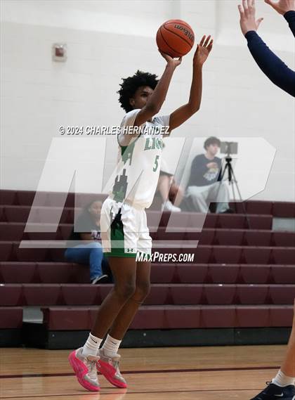 Thumbnail 3 in O'Connor vs. Spring (Doghouse Invitational) photogallery.