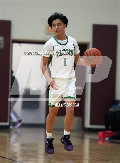 Thumbnail 3 in O'Connor vs. Spring (Doghouse Invitational) photogallery.