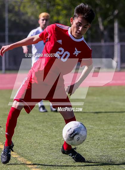 Thumbnail 1 in Rancho Mirage vs. Marshall (CIF-SS D6 Semifinal) photogallery.