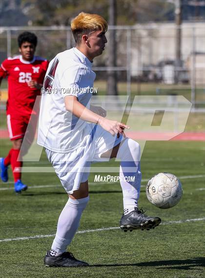 Thumbnail 2 in Rancho Mirage vs. Marshall (CIF-SS D6 Semifinal) photogallery.