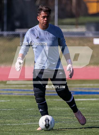 Thumbnail 2 in Rancho Mirage vs. Marshall (CIF-SS D6 Semifinal) photogallery.
