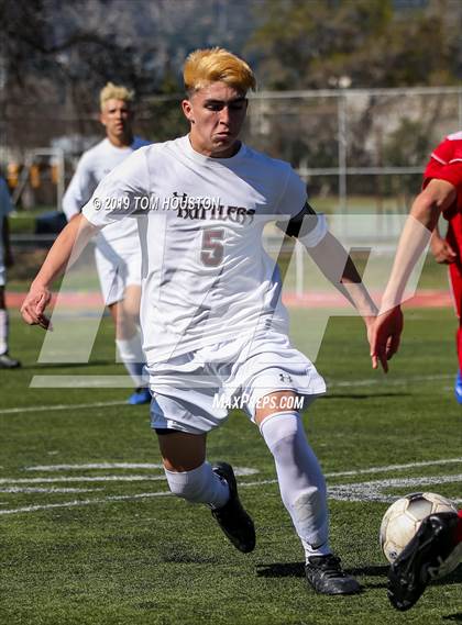 Thumbnail 2 in Rancho Mirage vs. Marshall (CIF-SS D6 Semifinal) photogallery.