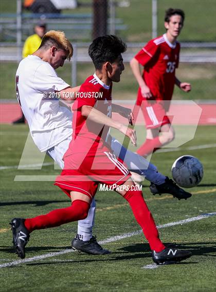 Thumbnail 2 in Rancho Mirage vs. Marshall (CIF-SS D6 Semifinal) photogallery.
