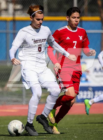 Thumbnail 3 in Rancho Mirage vs. Marshall (CIF-SS D6 Semifinal) photogallery.