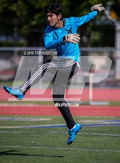 Thumbnail 3 in Rancho Mirage vs. Marshall (CIF-SS D6 Semifinal) photogallery.