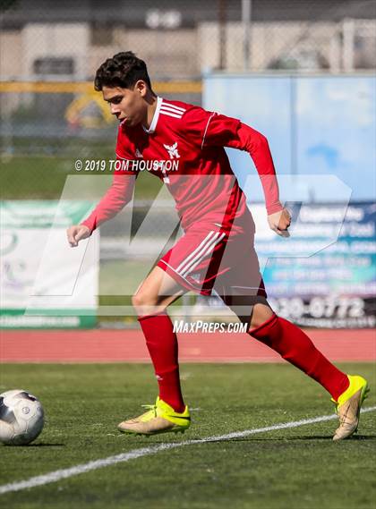 Thumbnail 2 in Rancho Mirage vs. Marshall (CIF-SS D6 Semifinal) photogallery.