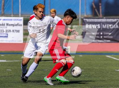 Thumbnail 3 in Rancho Mirage vs. Marshall (CIF-SS D6 Semifinal) photogallery.