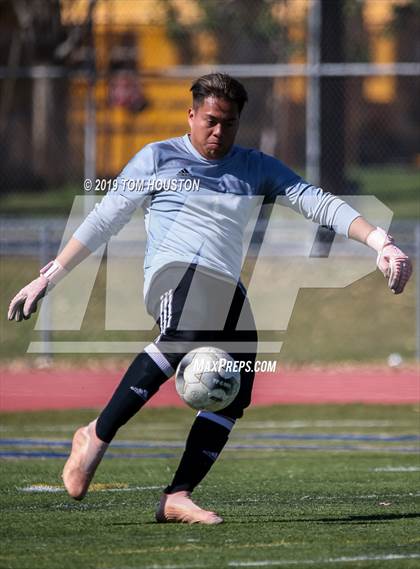 Thumbnail 3 in Rancho Mirage vs. Marshall (CIF-SS D6 Semifinal) photogallery.