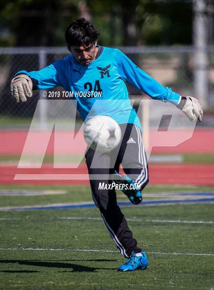 Thumbnail 3 in Rancho Mirage vs. Marshall (CIF-SS D6 Semifinal) photogallery.