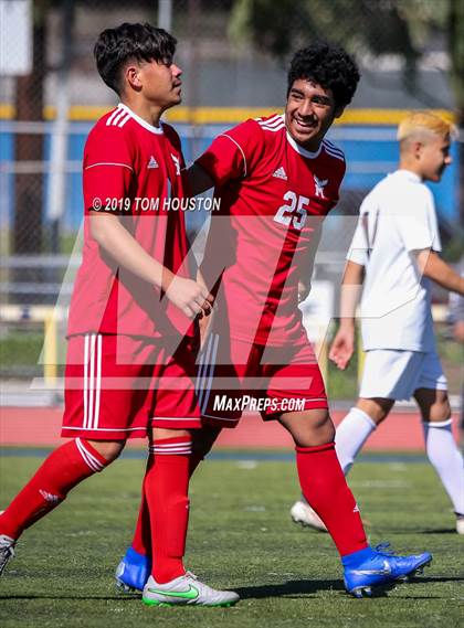Thumbnail 3 in Rancho Mirage vs. Marshall (CIF-SS D6 Semifinal) photogallery.