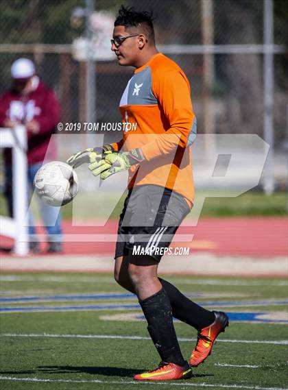 Thumbnail 2 in Rancho Mirage vs. Marshall (CIF-SS D6 Semifinal) photogallery.