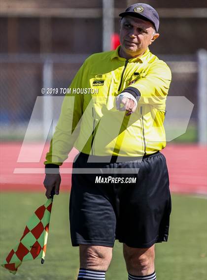 Thumbnail 1 in Rancho Mirage vs. Marshall (CIF-SS D6 Semifinal) photogallery.