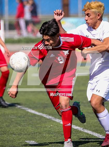 Thumbnail 3 in Rancho Mirage vs. Marshall (CIF-SS D6 Semifinal) photogallery.
