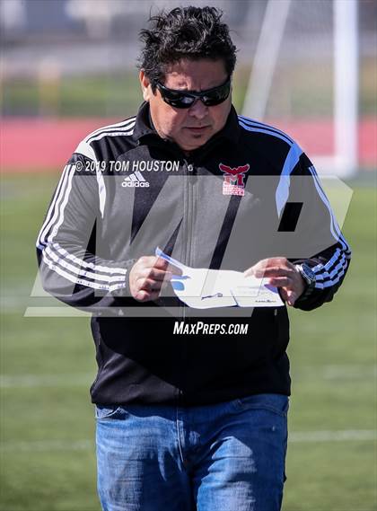 Thumbnail 2 in Rancho Mirage vs. Marshall (CIF-SS D6 Semifinal) photogallery.