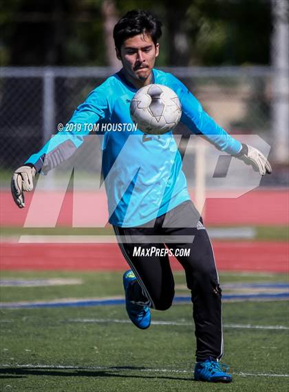 Thumbnail 3 in Rancho Mirage vs. Marshall (CIF-SS D6 Semifinal) photogallery.