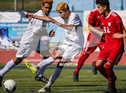 Thumbnail 2 in Rancho Mirage vs. Marshall (CIF-SS D6 Semifinal) photogallery.