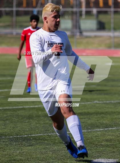 Thumbnail 1 in Rancho Mirage vs. Marshall (CIF-SS D6 Semifinal) photogallery.