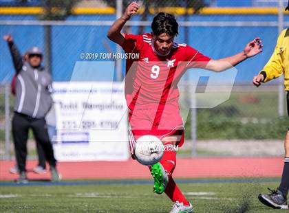 Thumbnail 2 in Rancho Mirage vs. Marshall (CIF-SS D6 Semifinal) photogallery.