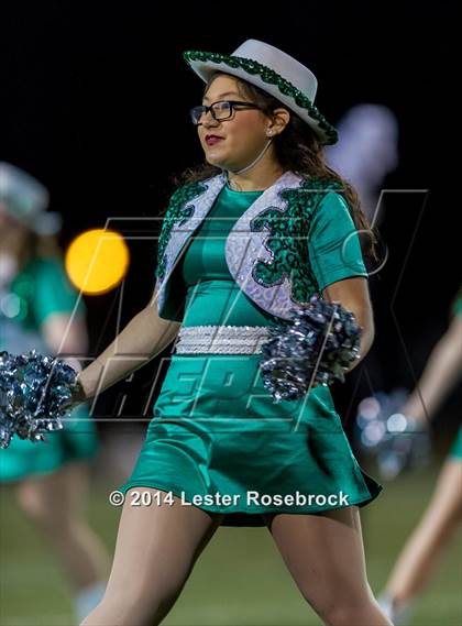 Thumbnail 1 in Yoakum vs. Cuero 4A D2 Regional photogallery.