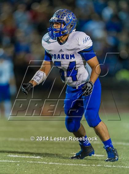 Thumbnail 2 in Yoakum vs. Cuero 4A D2 Regional photogallery.