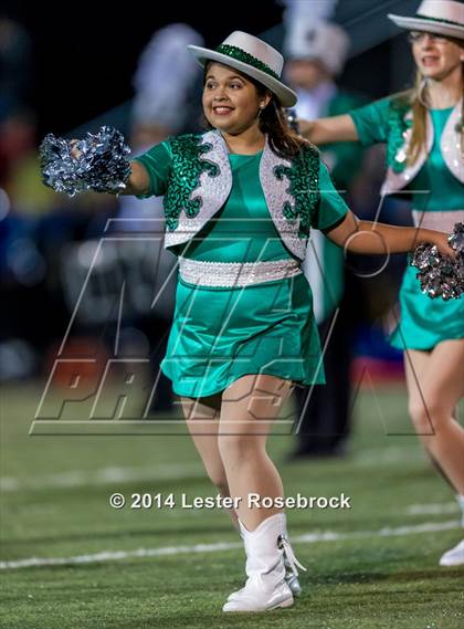 Thumbnail 1 in Yoakum vs. Cuero 4A D2 Regional photogallery.