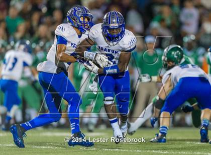 Thumbnail 2 in Yoakum vs. Cuero 4A D2 Regional photogallery.