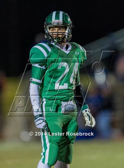 Thumbnail 1 in Yoakum vs. Cuero 4A D2 Regional photogallery.