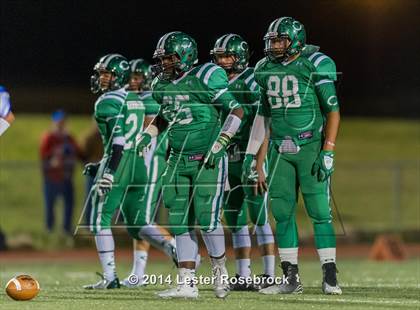 Thumbnail 3 in Yoakum vs. Cuero 4A D2 Regional photogallery.