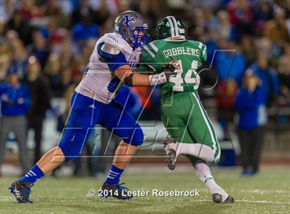 Thumbnail 3 in Yoakum vs. Cuero 4A D2 Regional photogallery.