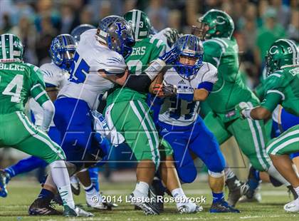 Thumbnail 3 in Yoakum vs. Cuero 4A D2 Regional photogallery.