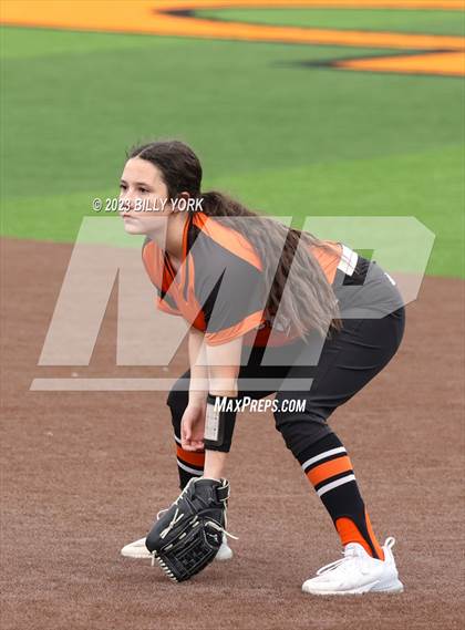 Thumbnail 3 in Grand Saline vs Harmony photogallery.