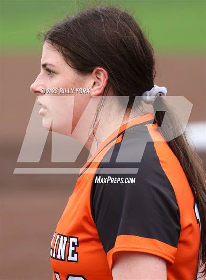 Thumbnail 2 in Grand Saline vs Harmony photogallery.