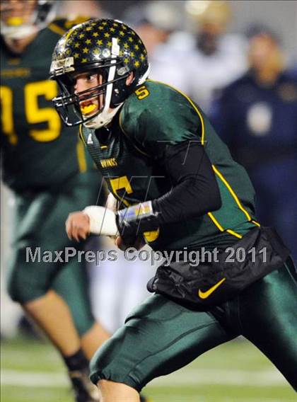 Thumbnail 3 in Allentown Central Catholic vs. Bishop McDevitt (PIAA Class AAA Final) photogallery.